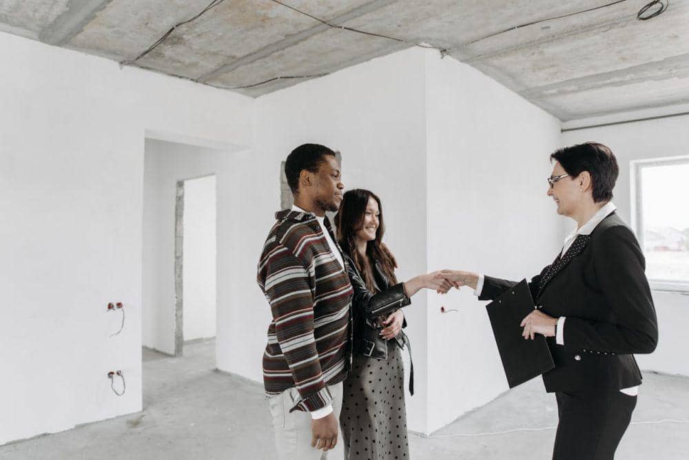 ilustrasi nego harga (pexels.com/Pavel Danilyuk)