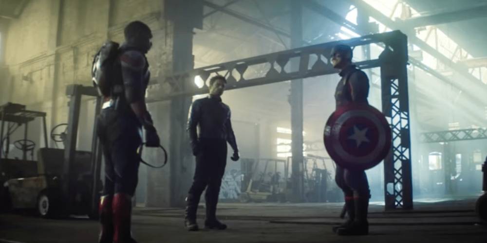 Barnes bersama Wilson akan bertarung dengan John Walker (dok. Marvel Studios/The Falcon and the Winter Soldier)