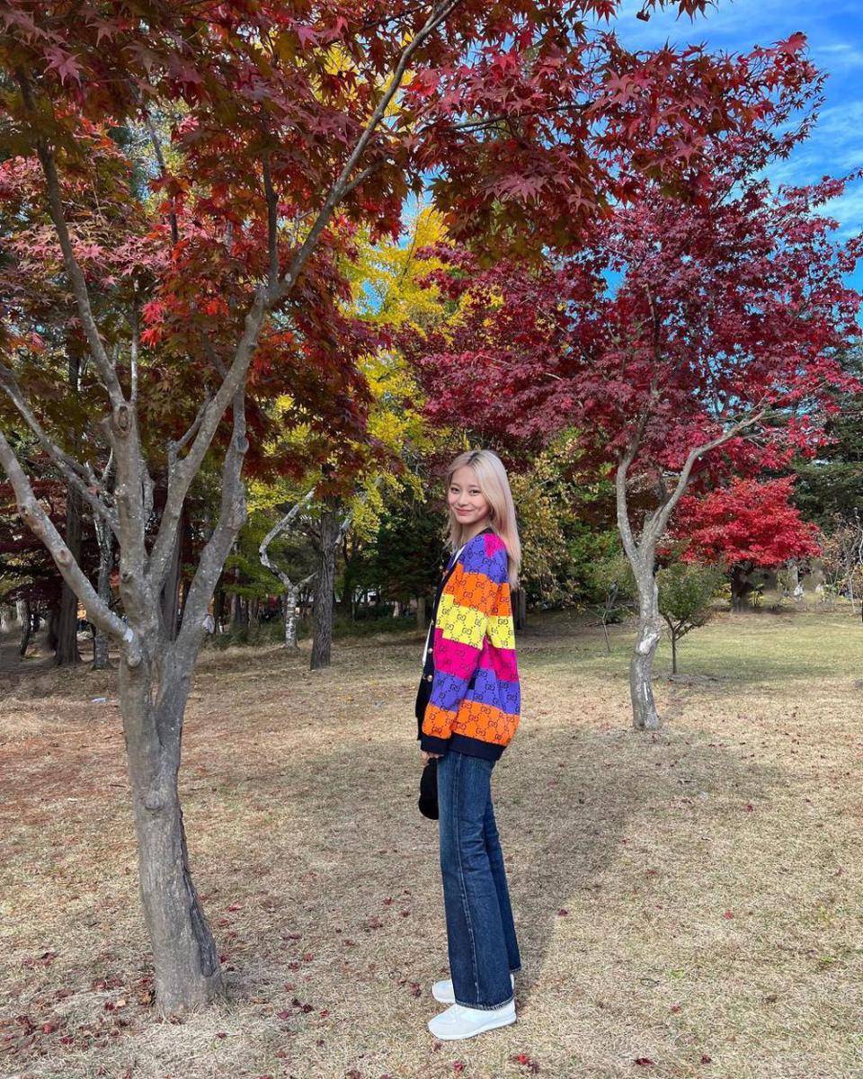 Tzuyu TWICE (instagram.com/thinkaboutzu)