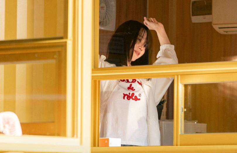 Joo Hyeri (Shin Hye Sun) di drakor Dear Hyeri (dok. ENA/Dear Hyeri)