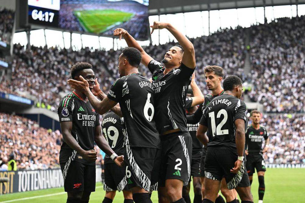 Arsenal masih tak terkalahkan di Premier League 2024/2025. (instagram.com/arsenal)