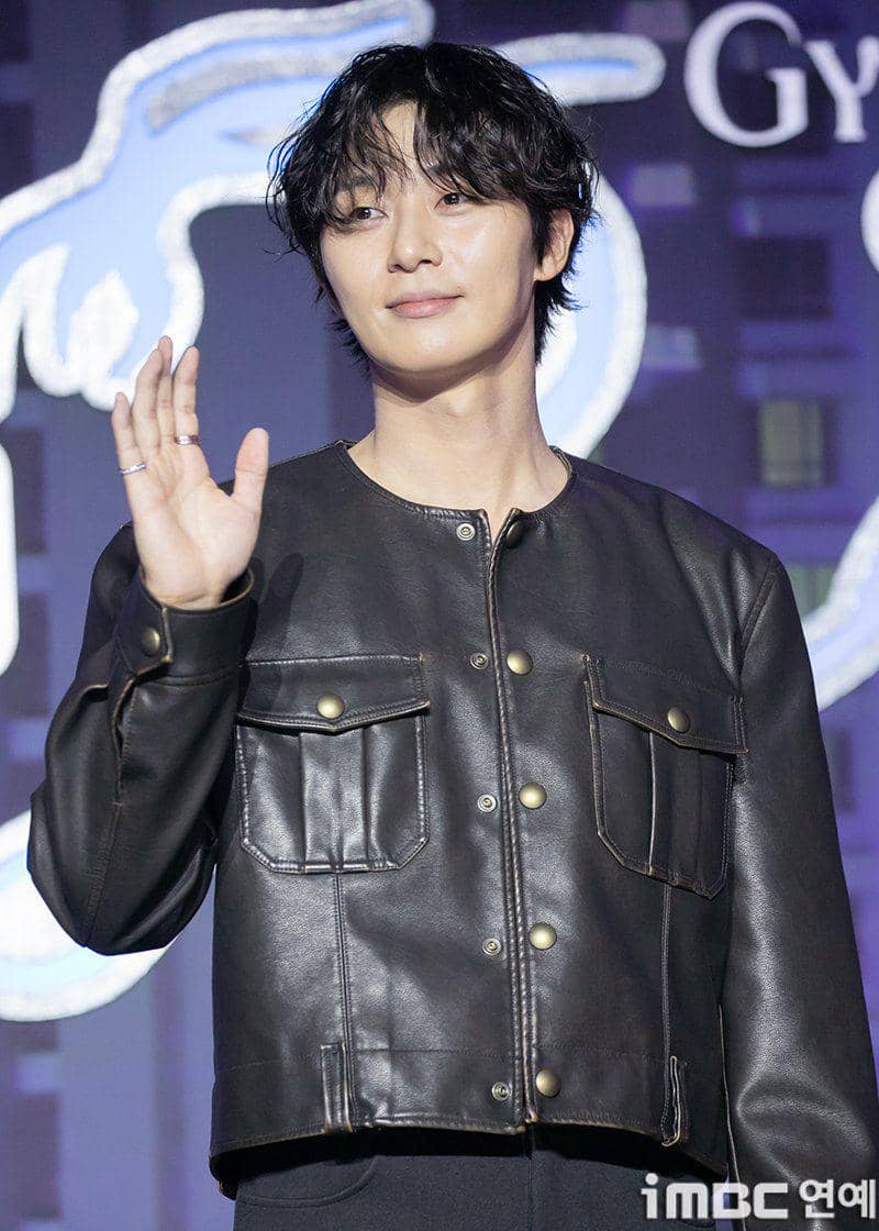 Park Seo Joon saat hadiri konferensi pers drama Gyeongseong Creature 2 