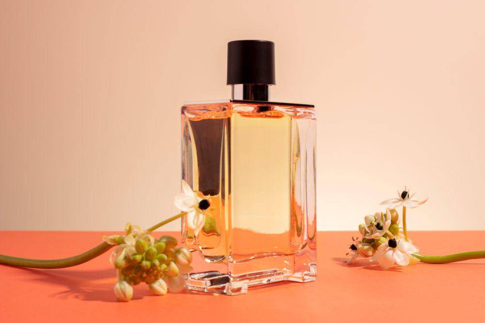 ilustrasi parfum (Freepik.com/freepik)