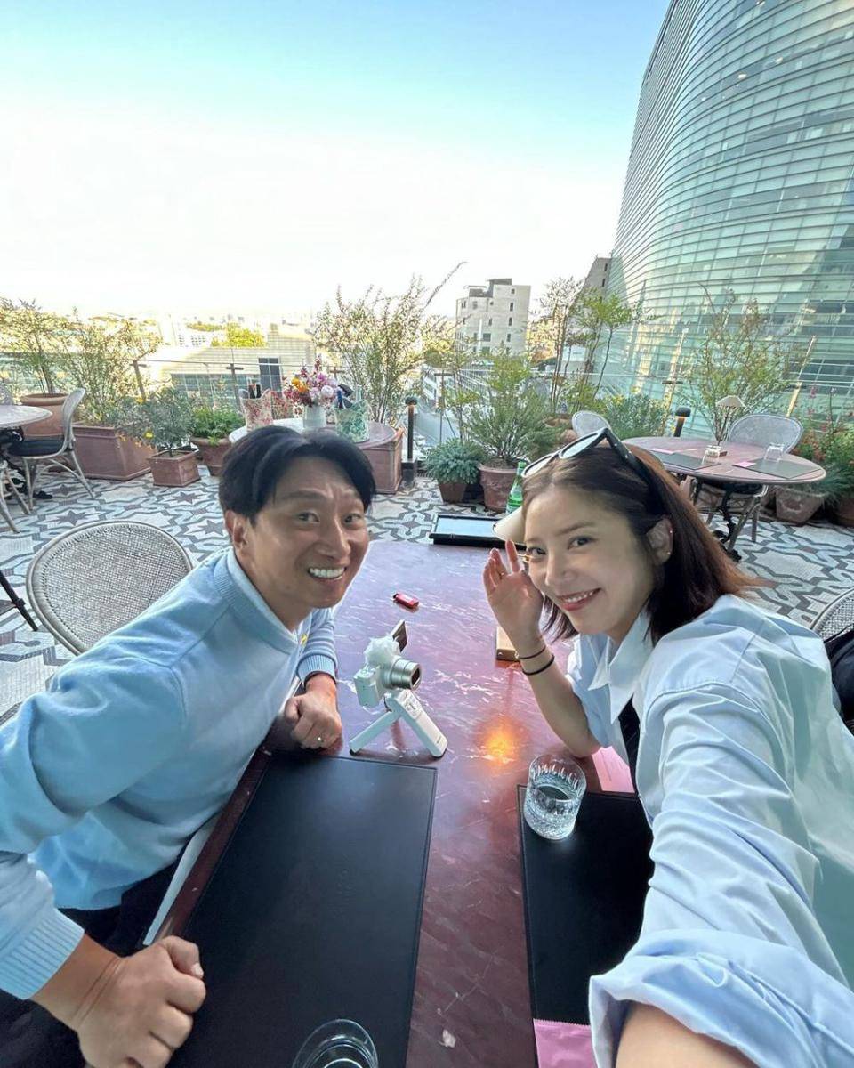 potret mesra Son Dam Bi dan suami (instagram.com/xodambi)
