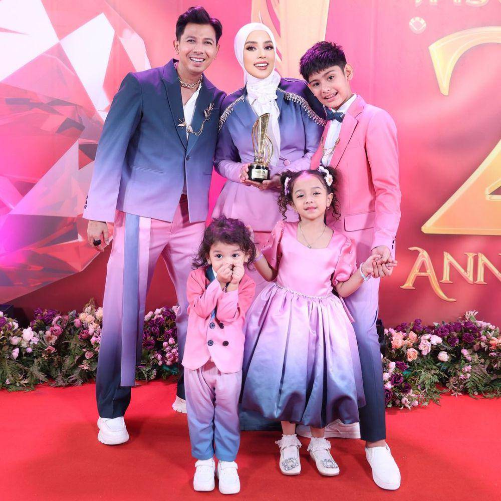 potret keluarga Fairuz A Rafiq (instagram.com/fairuzarafiq)