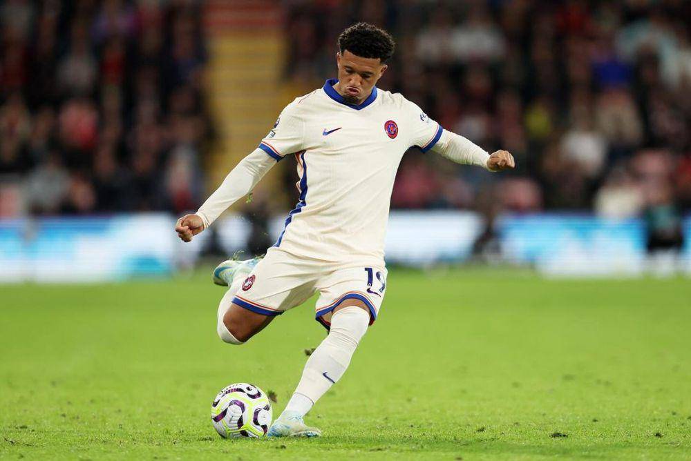 Jadon Sancho (instagram.com/sanchooo10)