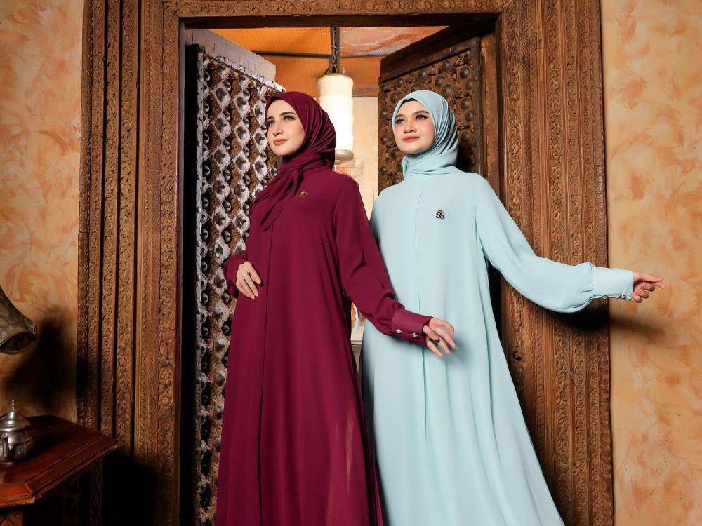 Brand fashion Shella Saukia (instagram.com/shellasaukia.co.id)