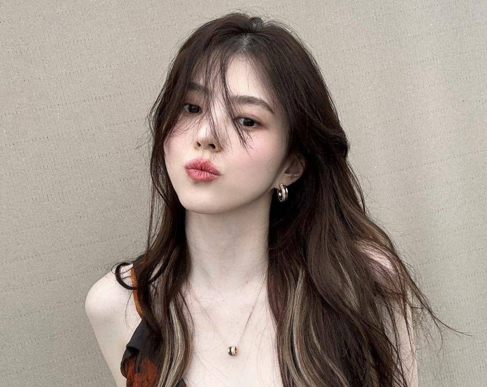 Han So Hee (instagram.com/xeesoxee)
