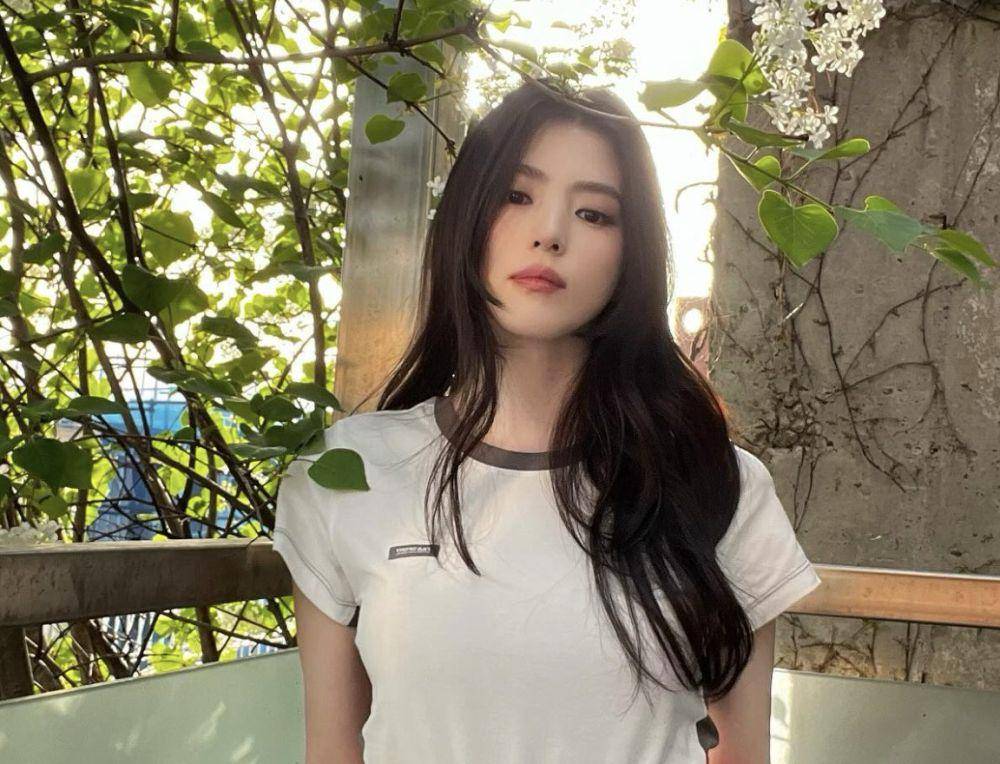 Han So Hee (instagram.com/xeesoxee)