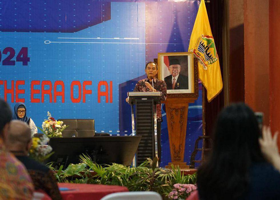 Direktur Human Capital dan Umum BPJS Ketenagakerjaan Abdur Rahman Irsyadi saat menjadi pembicara pada kegiatan Learning Bootcamp Pemerintah Provinsi Jawa Tengah. (dok. BPJS Ketenagakerjaan)