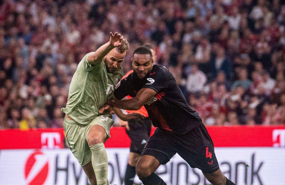 Bayern Munich melawan Bayer Leverkusen di Bundesliga 2023/2024. (x.com/FCBayern)