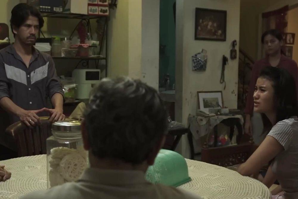 cuplikan film Home Sweet Loan (dok. Visinema Pictures/Home Sweet Loan)