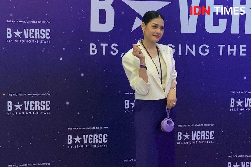 potret artis hadiri launching BSTARVERSE Indonesia (dok. IDN Times/Rani Asnurida)