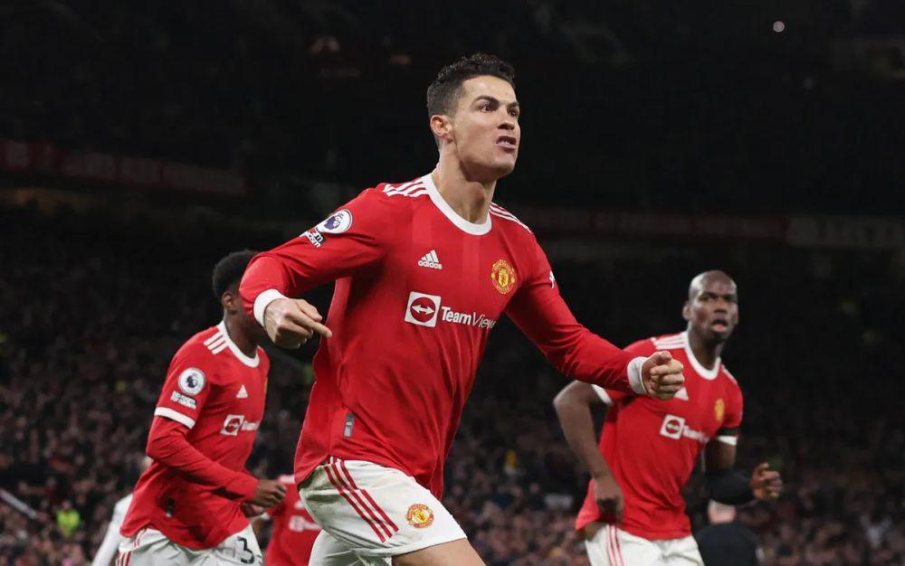 Selebrasi Cristiano Ronaldo usai mencetak gol ke gawang Tottenham Hotspur di Premier League 2021/2022. (premierleague.com)