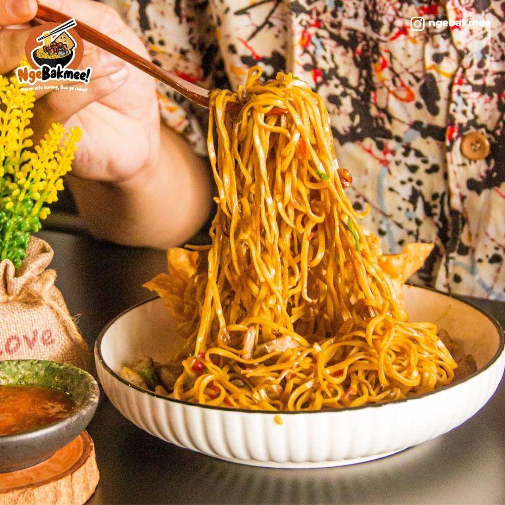 Potret menu Ngebakmee (instagram.com/ngebakmee)
