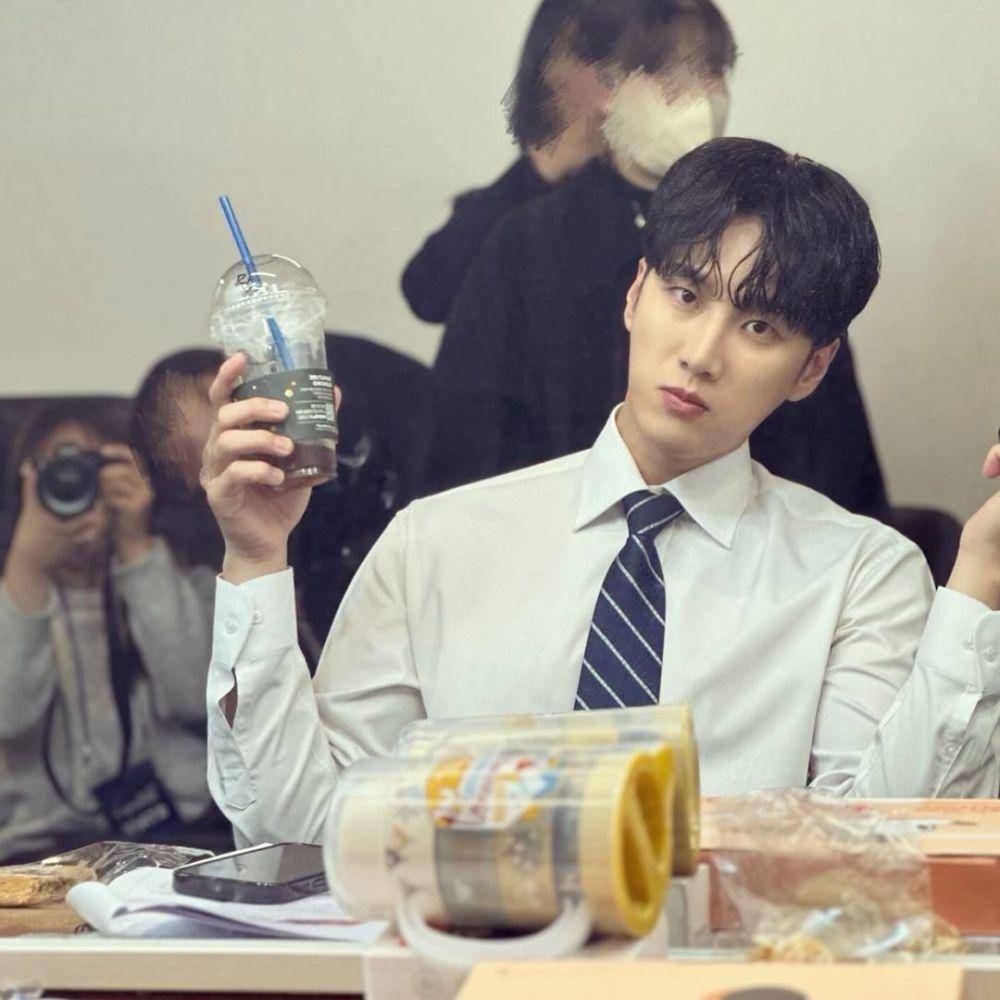 potret Ahn Bo Hyun (instagram.com/bohyunahn)