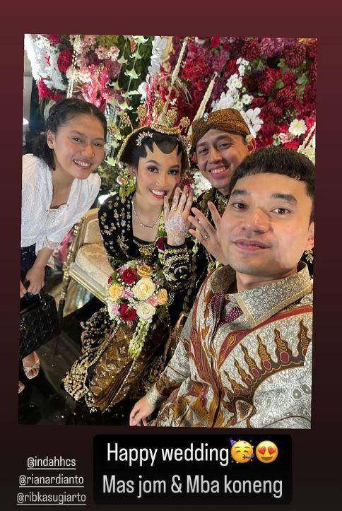 pebulu tangkis di pernikahan Rian dan Ribka (Instagram.com/rollycarnando)