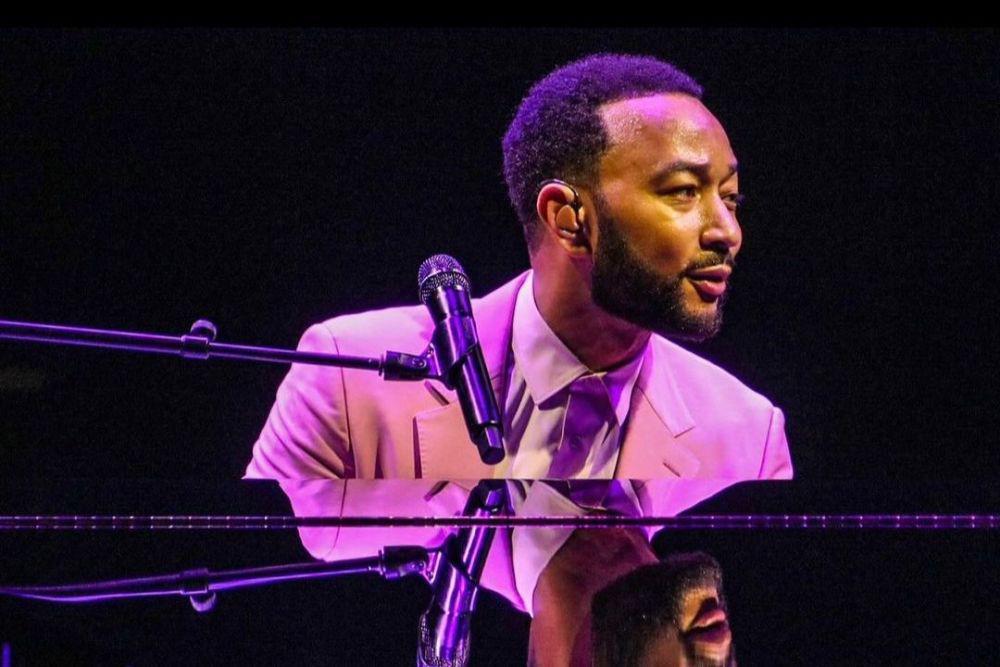 7 Lagu John Legend Terpopuler, Ada Favoritmu?