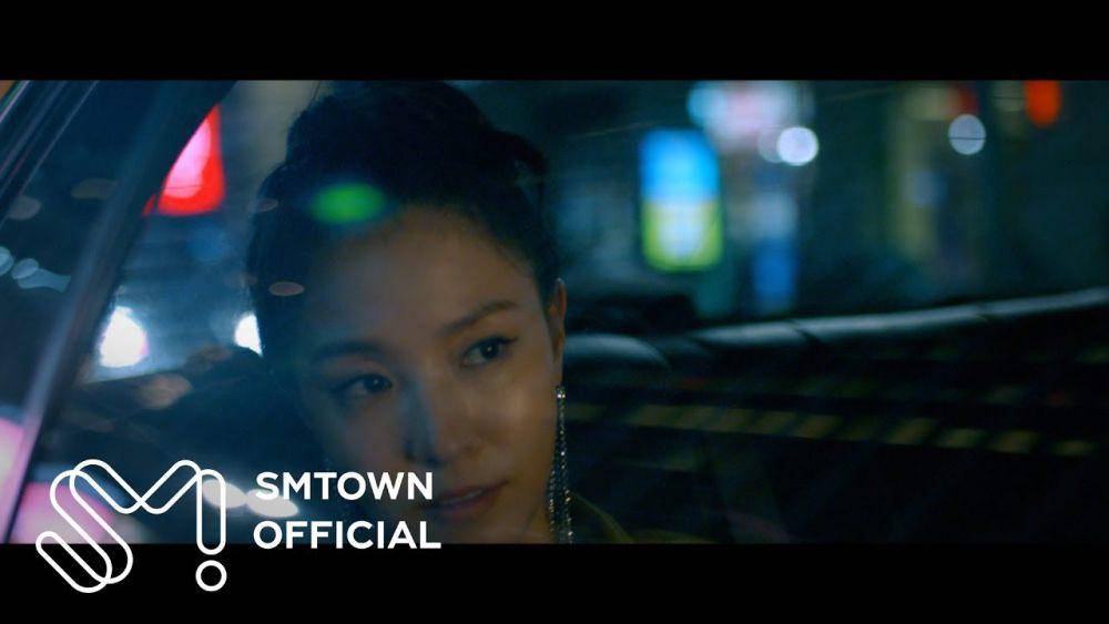 cuplikan MV "Jazzclub" (youtube.com/SMTOWN)