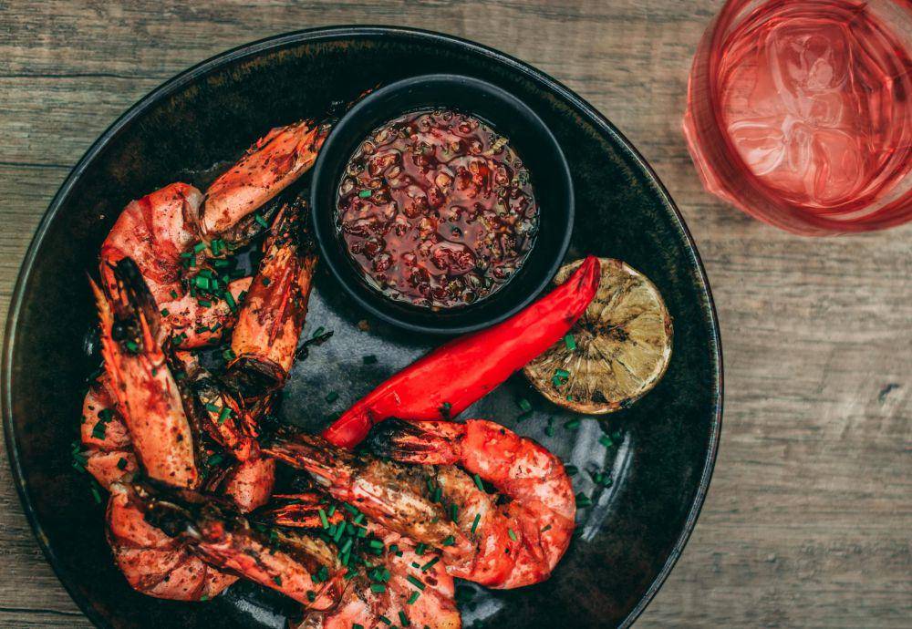 ilustrasi udang bakar madu (pexels.com/Kristina Paukshtite)