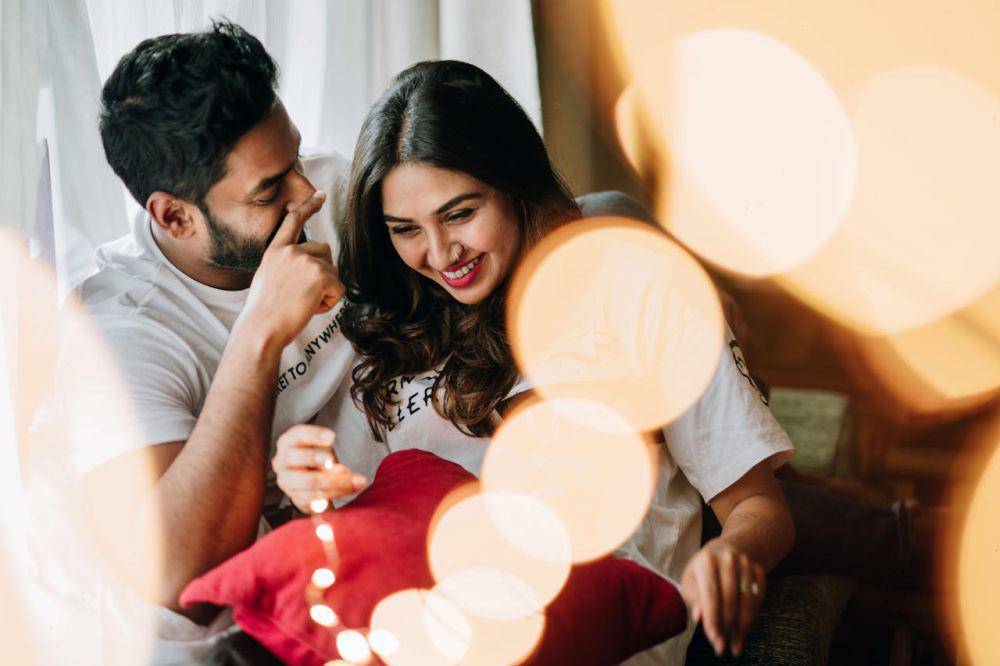 ilustrasi pasangan romantis (pexels.com/Smoke Weddings)