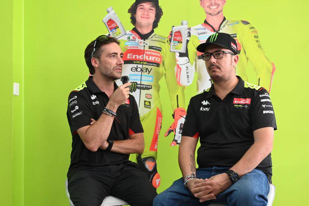 Untuk pertama kalinya tim MotoGP yang didukung BUMN energi ini berlaga di rumah sendiri, atau home race. Minggu (29/09/2024) siang ini Pertamina Enduro VR46 Racing Team akan berlaga di gelaran Pertamina Grand Prix of Indonesia 2024. (Dok. Pertamina)