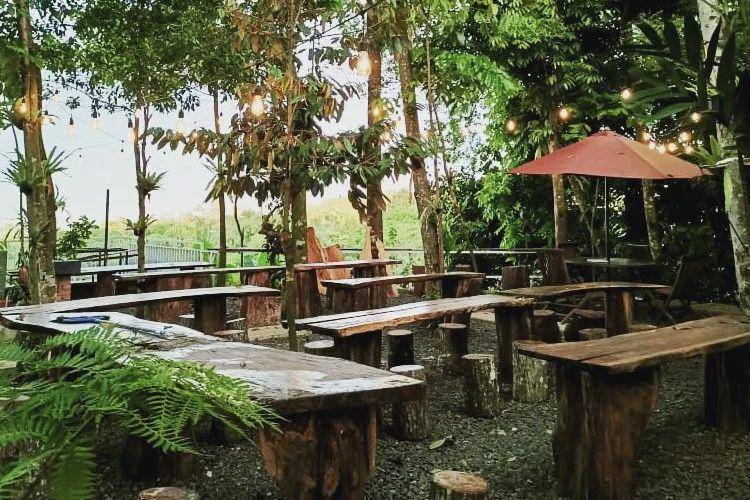Ambience Sevenpine Kitchen (instagram.com/sevenpinekitchen)