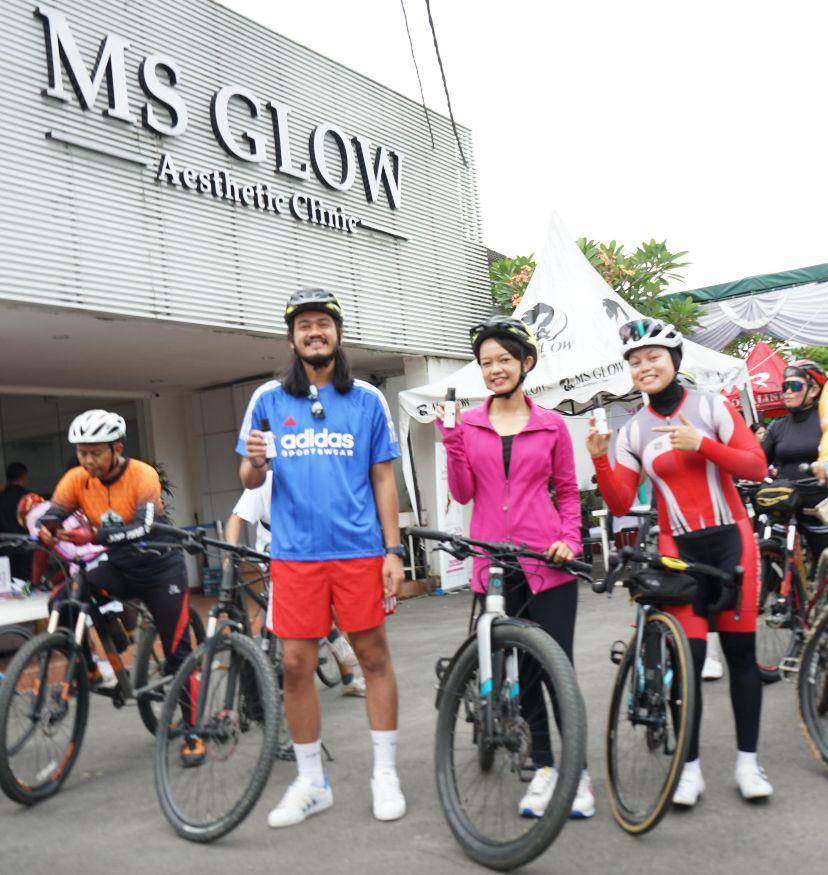 MSGLOWES menggelar balap sepeda (Dok. Istimewa)