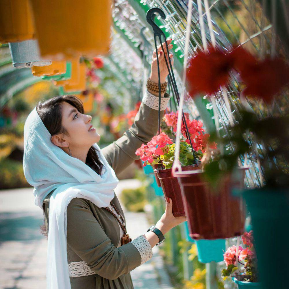 ilustrasi berkebun (unsplash.com/Raamin ka)