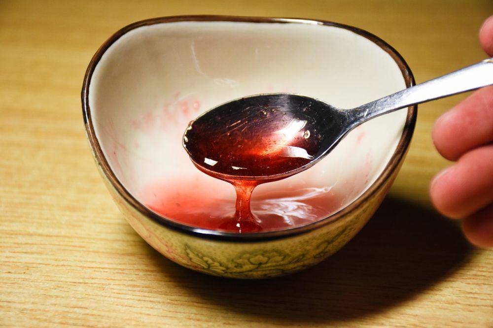 ilustrasi sirop strawberry (pixabay.com/CHNBro3rD)