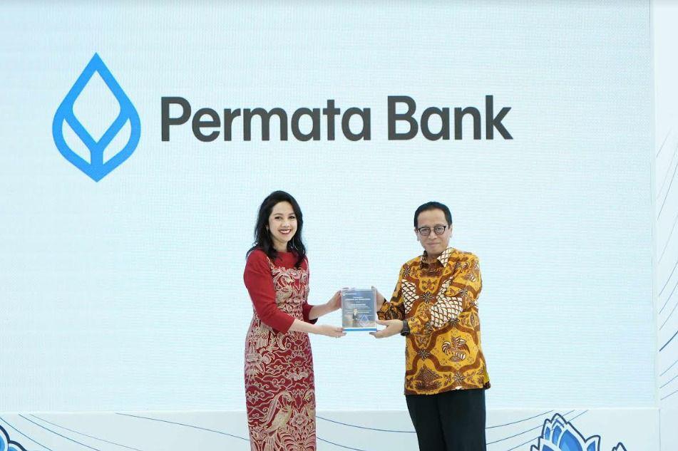 Permata Bank Luncurkan Logo Baru Bunga Lotus