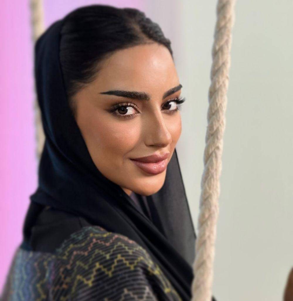 Noura Aljasmi (instagram.com/nnouraalj)
