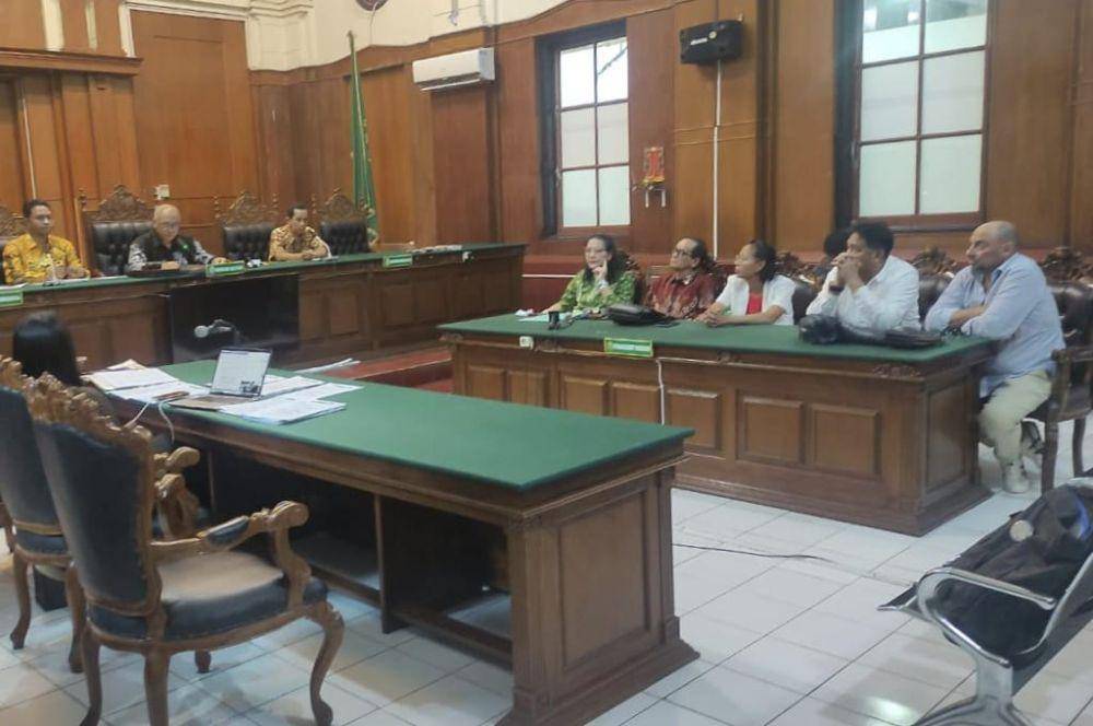 Pengadilan Niaga Surabaya memutus pailit perusahaan Puteri Indonesia Persahabatan 2002, Fannie Lauren Christie (Dok.IDN Times/istimewa)