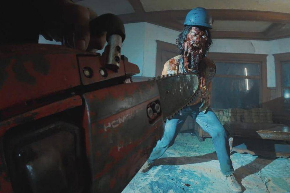 adegan film V/H/S Beyond (dok. Shudder/V/H/S Beyond)