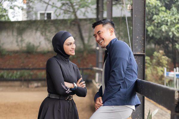 7 Potret Kedekatan Zumi Zola dan Putri Zulhas, Go Public?