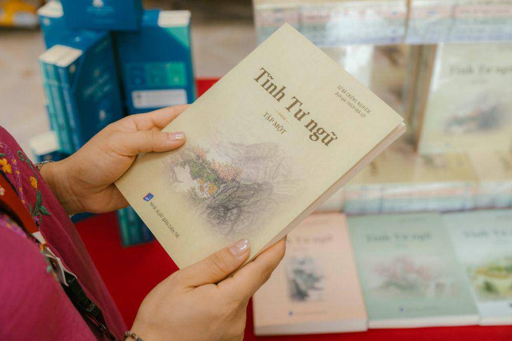 ilustrasi di toko buku (pexels.com/HONG SON)