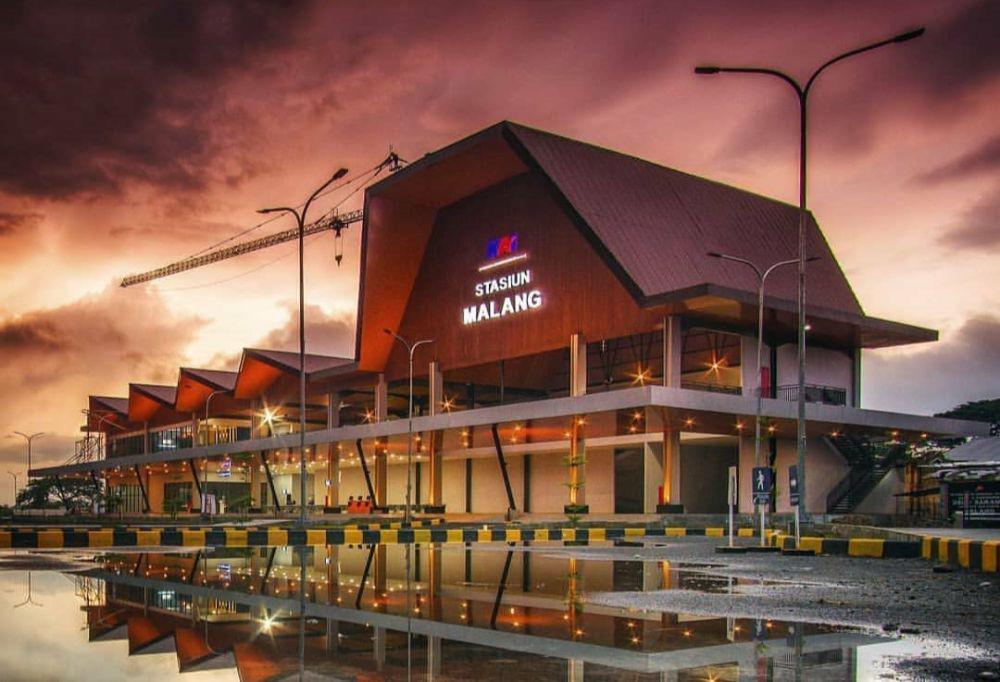 7 Stasiun di Malang yang Dilalui Kereta Lokal dan Antar Kota