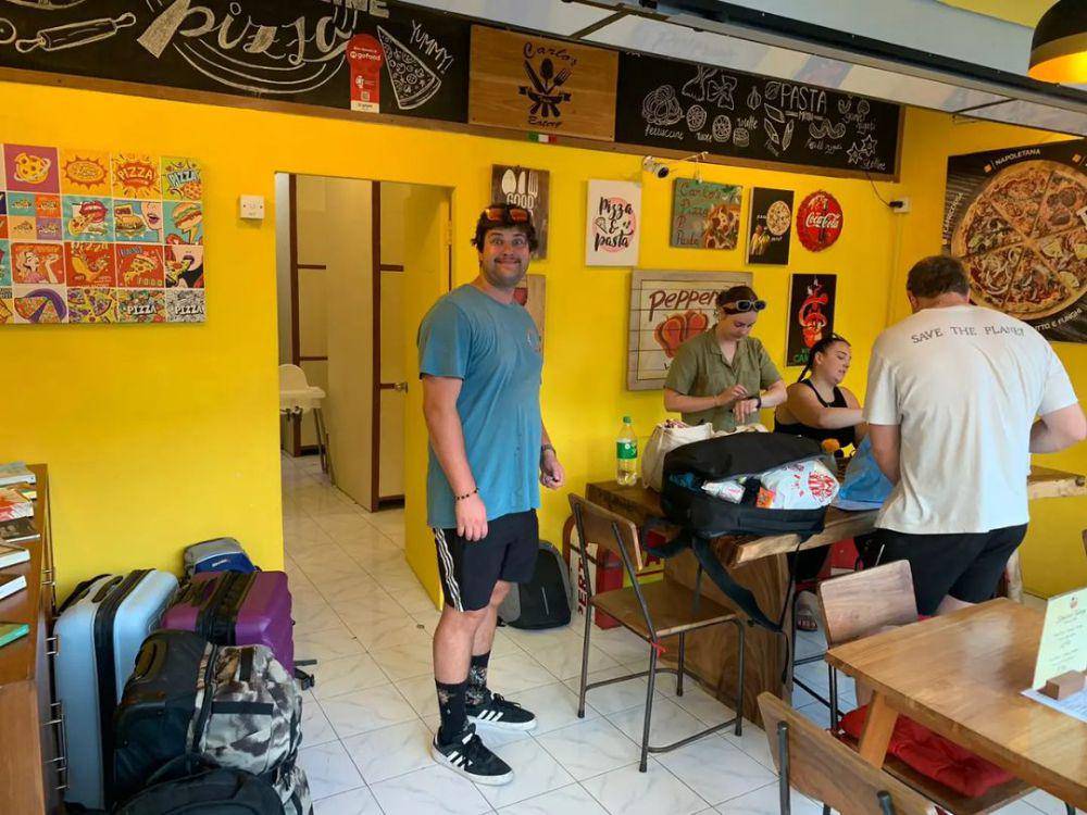 Luggage Store Seminyak (instagram.com/luggagestorage_seminyak)