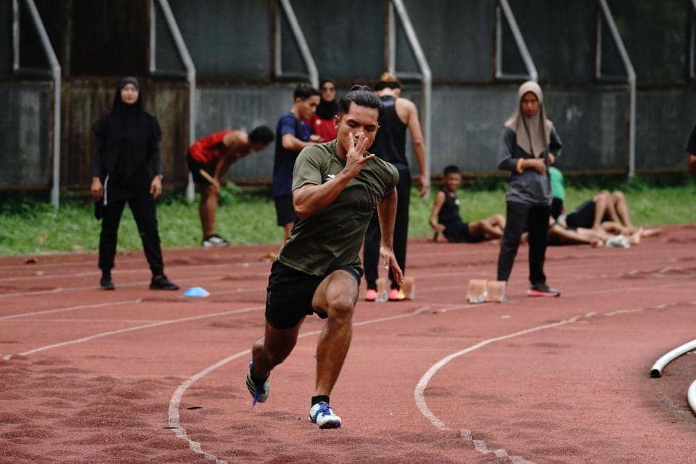 Atlet Atletik NPC Sumut saat latihan persiapan Peparnas di Stadion Unimed (Doc. Yuke Suparyo for IDN Times)