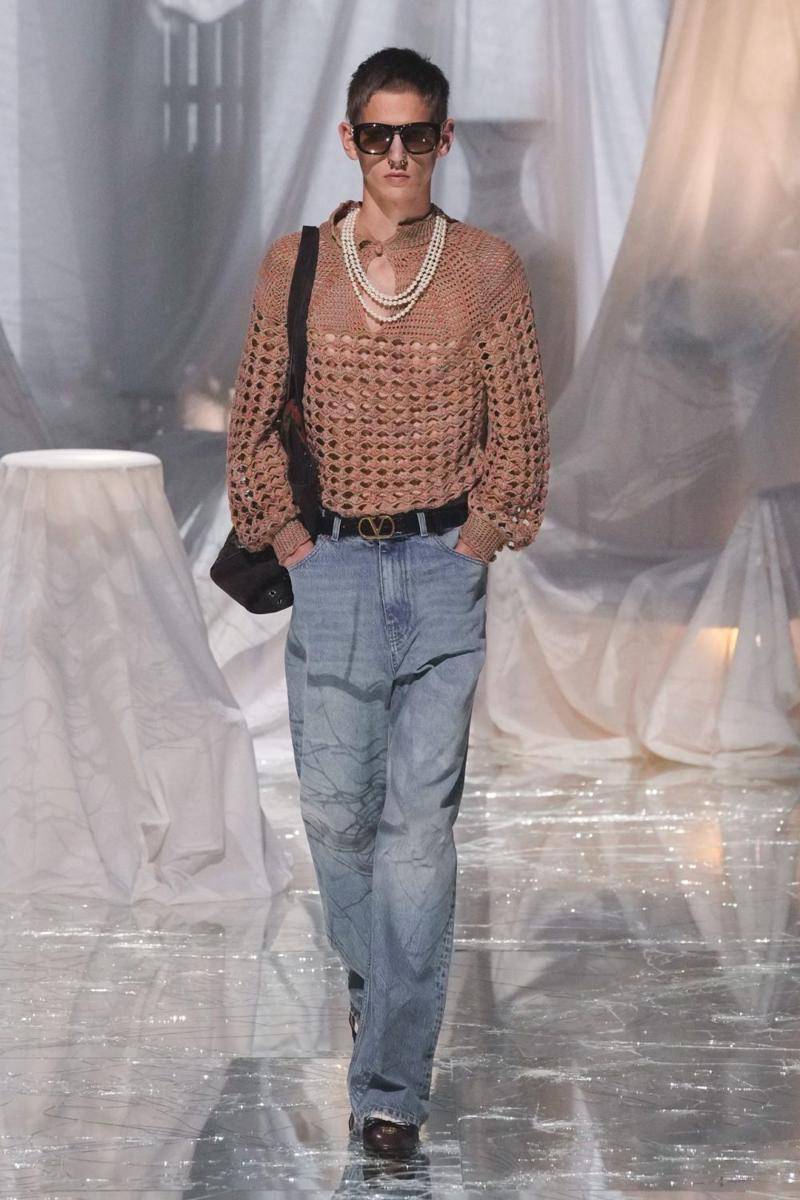 Valentino S/S '25 di Paris Fashion Week 2024 (dok. Valentino)