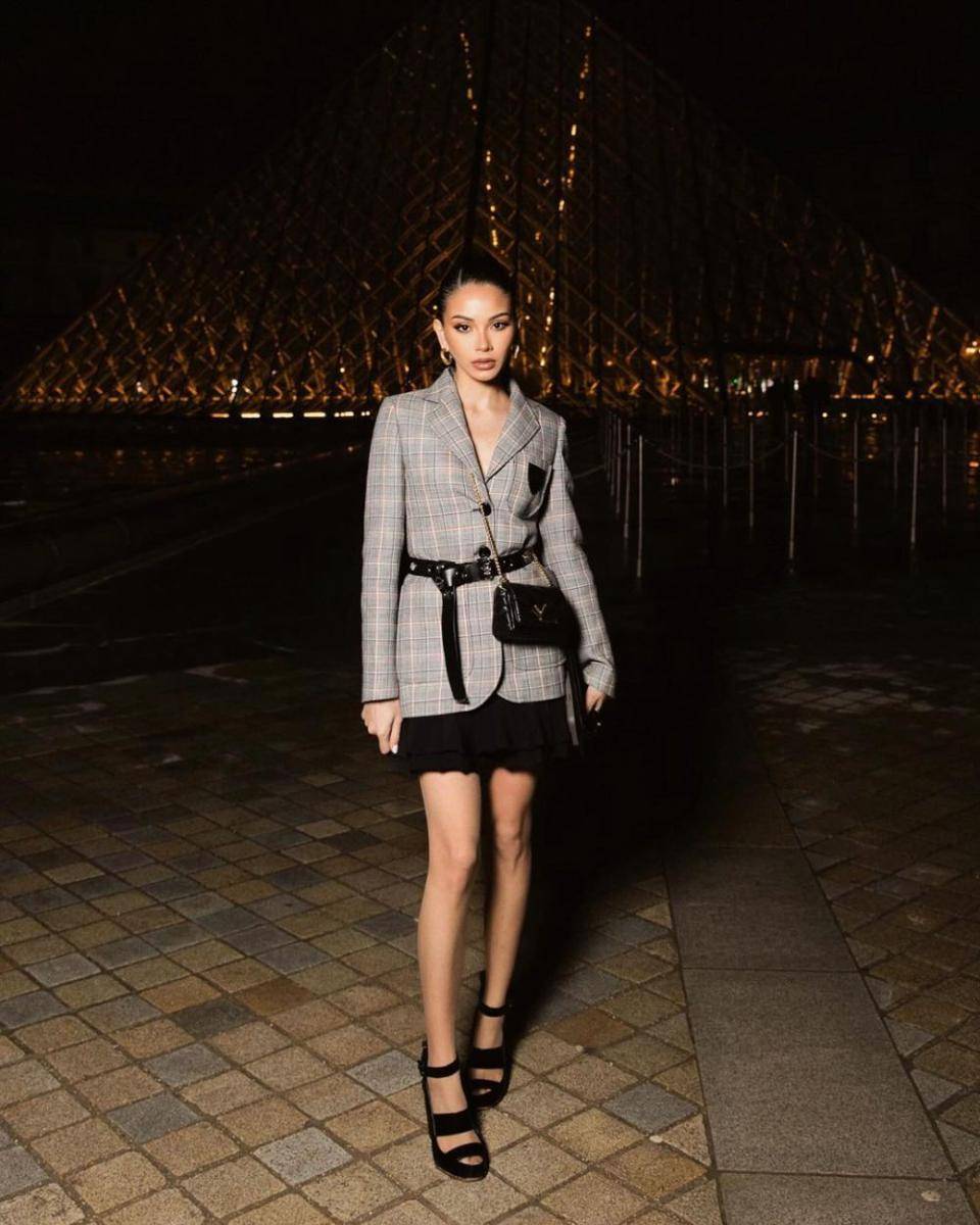padu padan pattern outfit ala Alyssa Daguise (instagram.com/alyssadaguise)