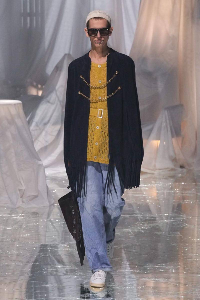 Valentino S/S '25 di Paris Fashion Week 2024 (dok. Valentino)
