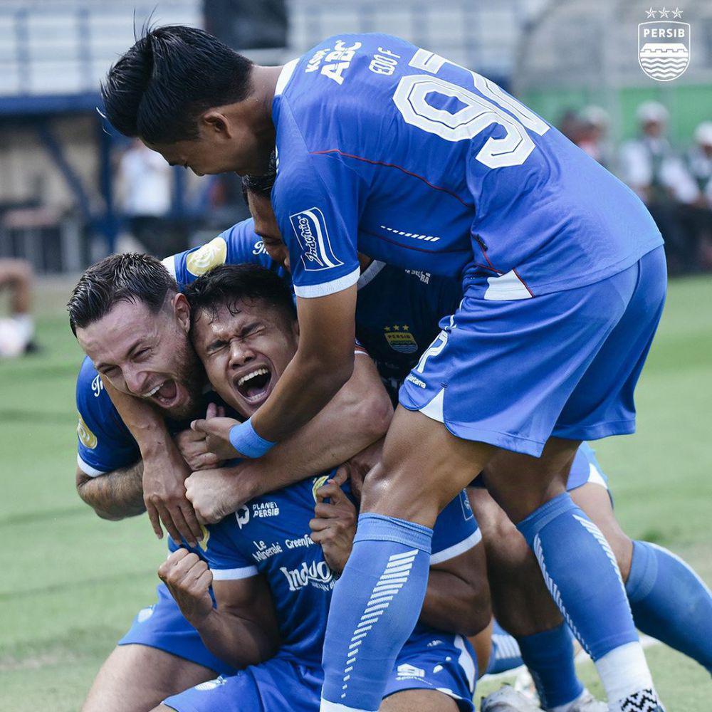 Persib Tanpa Beban Tampil Lawan Zhejiang, Sejumlah Pemain Harus Absen
