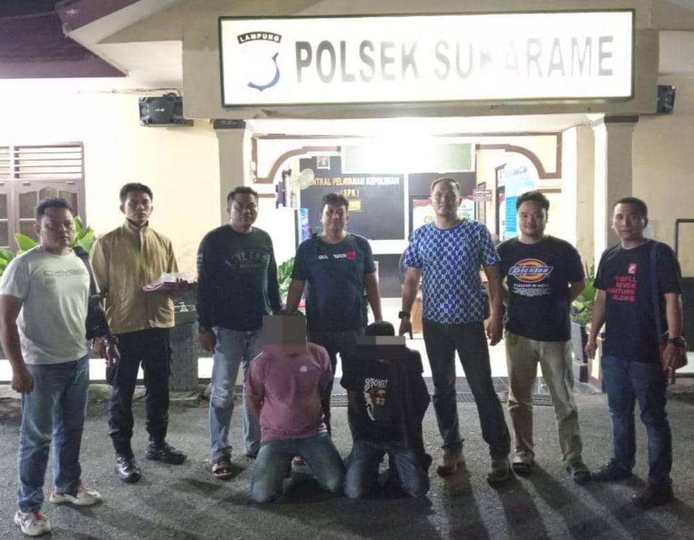 Ungkap kasus pencurian dan perdagangan hingga pemalsuan dokumen sepeda motor curian dibekuk personel Tekab 308 Polsek Seputih Raman bersama Polsek Sukarame. (Dok. Polres Lamteng).