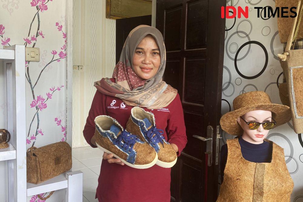 15 Potret Menyulap Limbah Sabut Kelapa Jadi Produk Kece dan Berguna