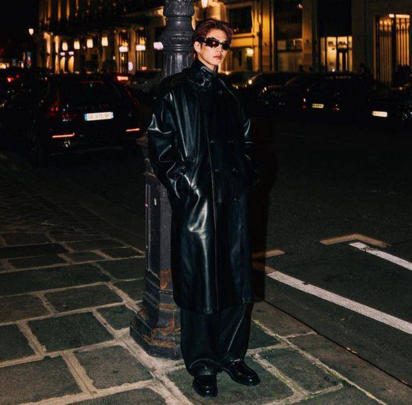 potret Bright Vachirawit di Paris Fashion Week (instagram.com/bbrightvc)