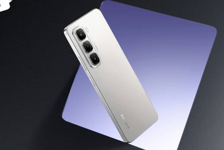 tampilan sisi belakang Infinix Hot 50 4G (infinixmobility.com)