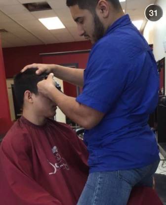 potret lucu cowok pas potong rambut (reddit.com/Morenoez)