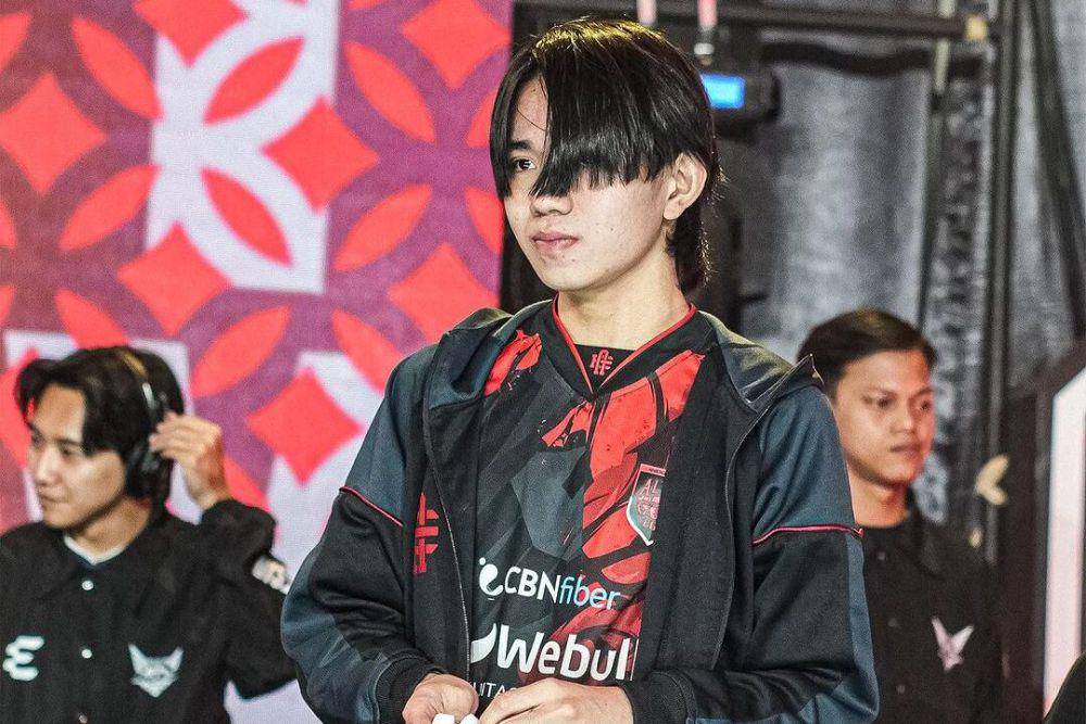 Potret AE Nnael (instagram.com/@mpl.id.official)