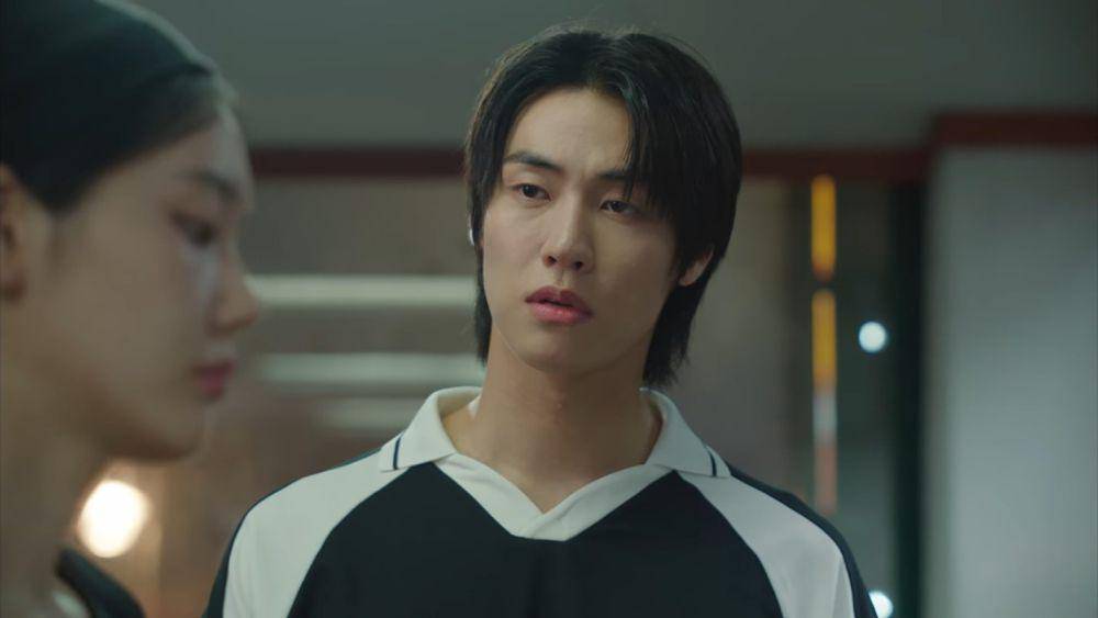 Lee Seung Hyub di drama Love Next Door (dok. tvN/Love Next Door)
